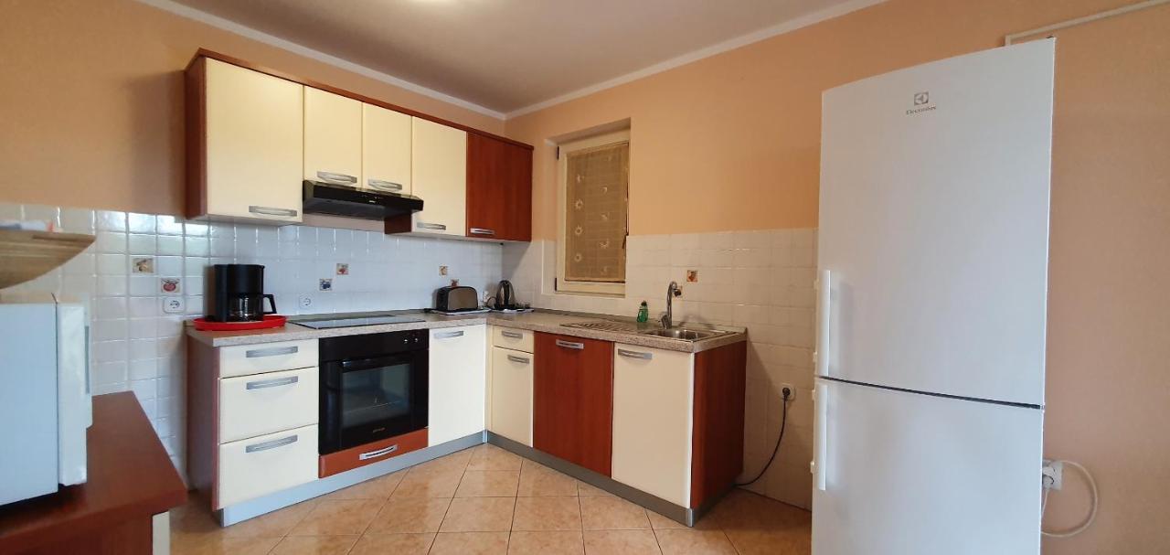 Juli No3 & No4 Apartment Mugeba Exterior photo